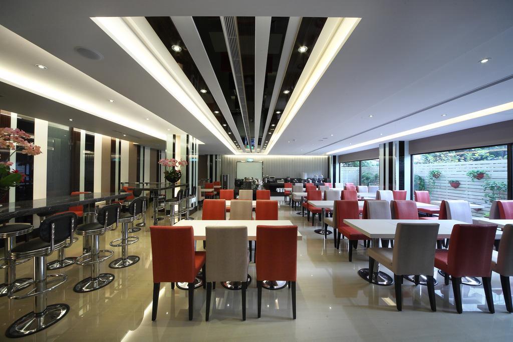 宜都大飯店 Idol Hotel Καοσιούνγκ Εξωτερικό φωτογραφία
