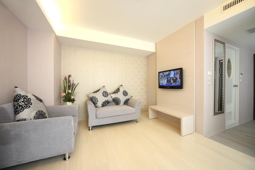 宜都大飯店 Idol Hotel Καοσιούνγκ Εξωτερικό φωτογραφία